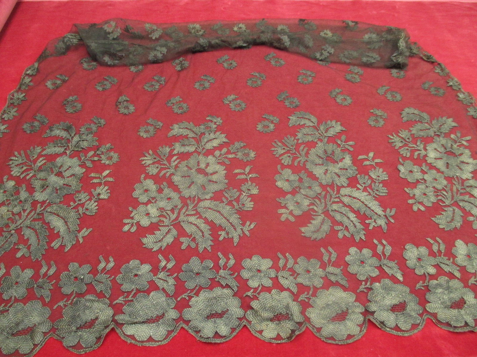 Antique Victorian Silk lace Bonnet veil