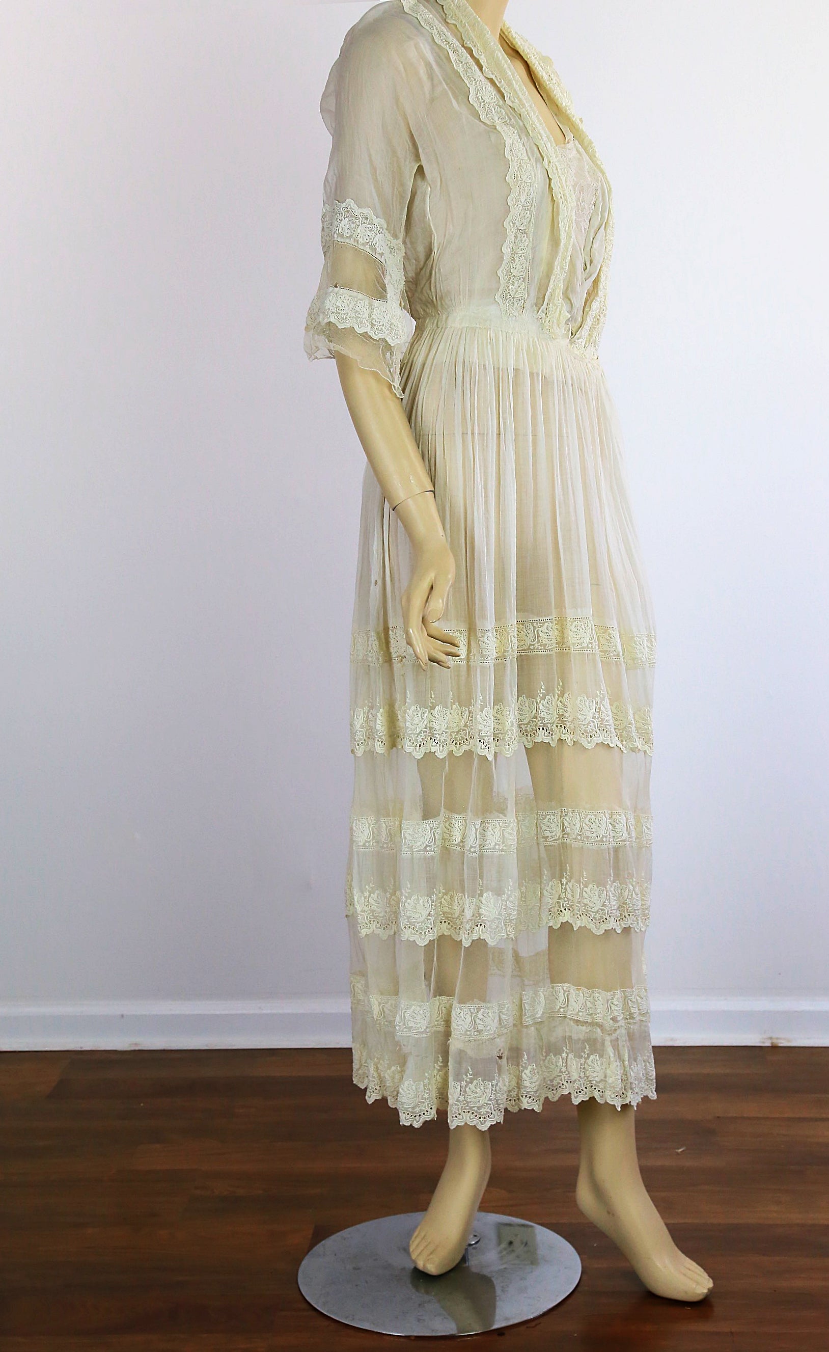 Antique Edwardian lace tea gown tiered with fancy lace and net mmmoonchild vintage Antique Edwardian lace tea gown tiered with fancy lace and net mmmoonchild vintage