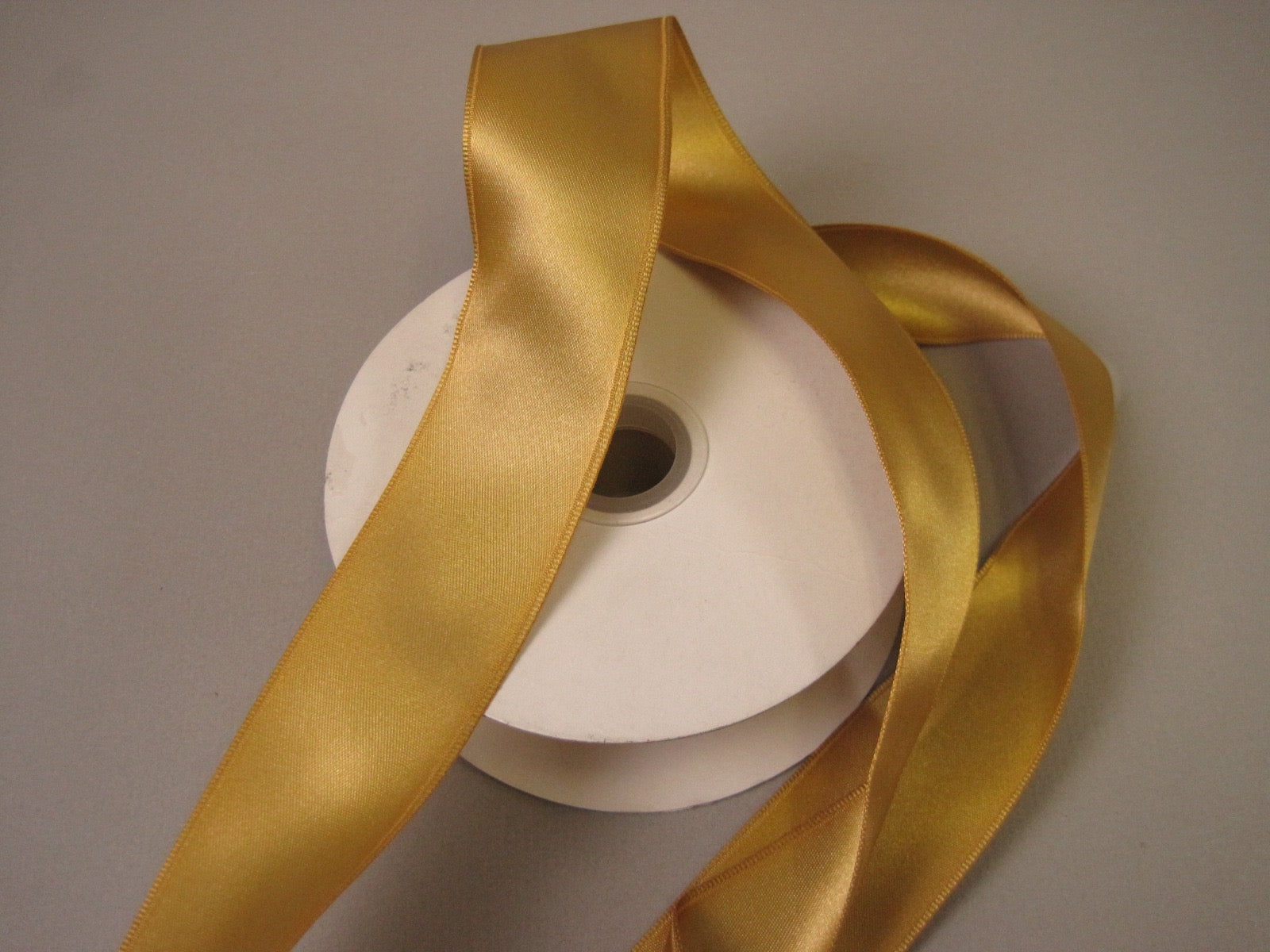 Vintage 60s gold metallic ribbon double sided satin rayon 1.5 inch wide