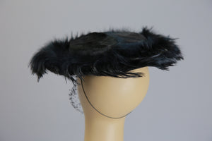 Vintage 40s beaver fur feather tilt hat with face net