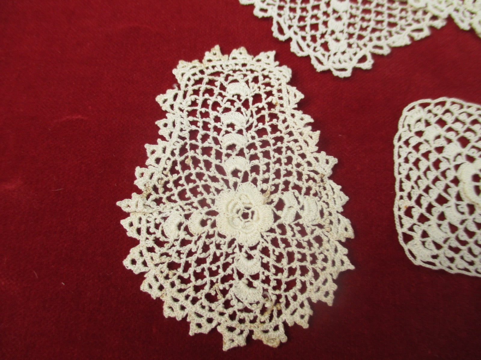 Antique Victorian lace Appliques set of 8