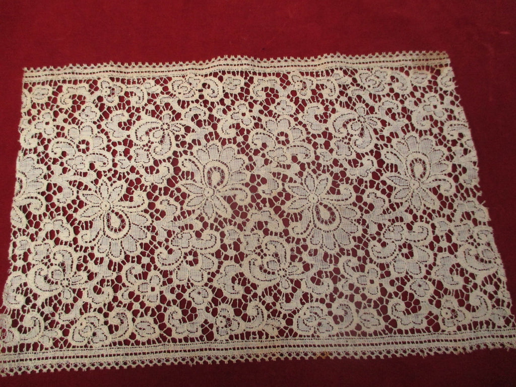 Antique Victorian Lace Remnant