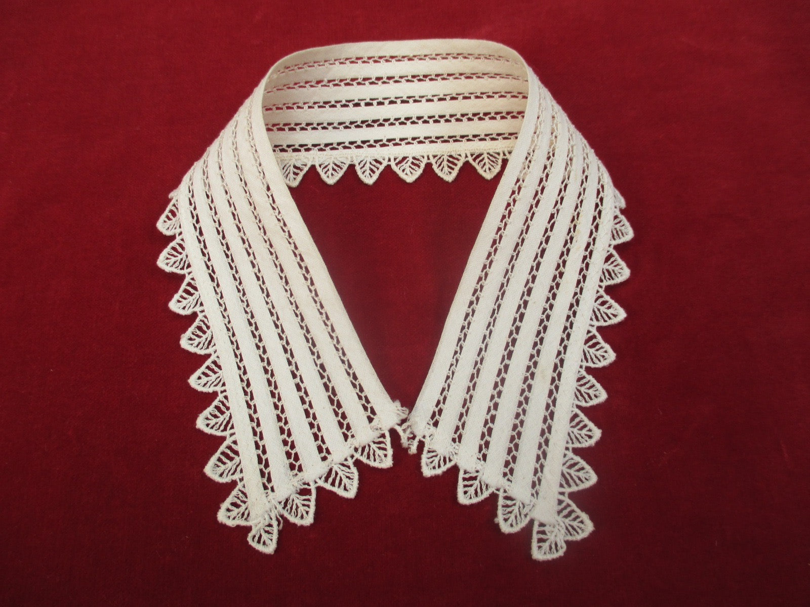 Antique Victorian Lace Baby Collar