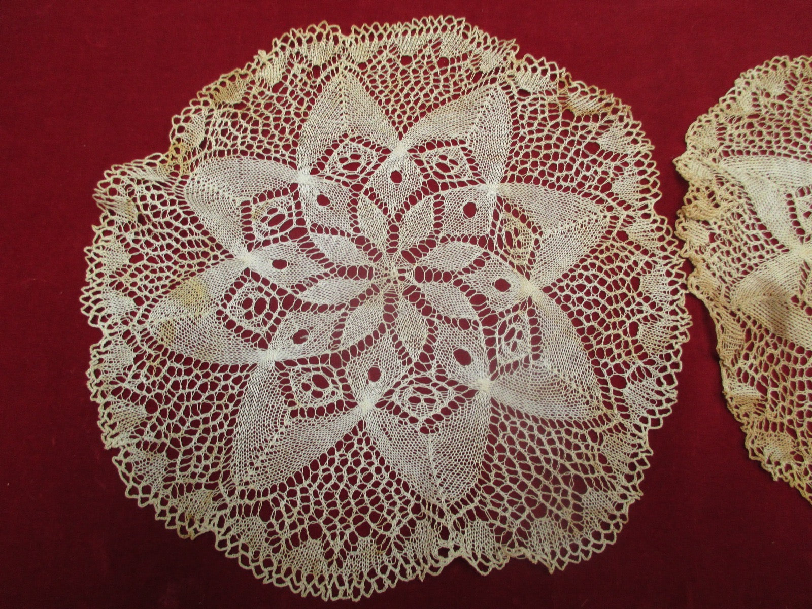 Antique Victorian set of lace doilies 2 pc