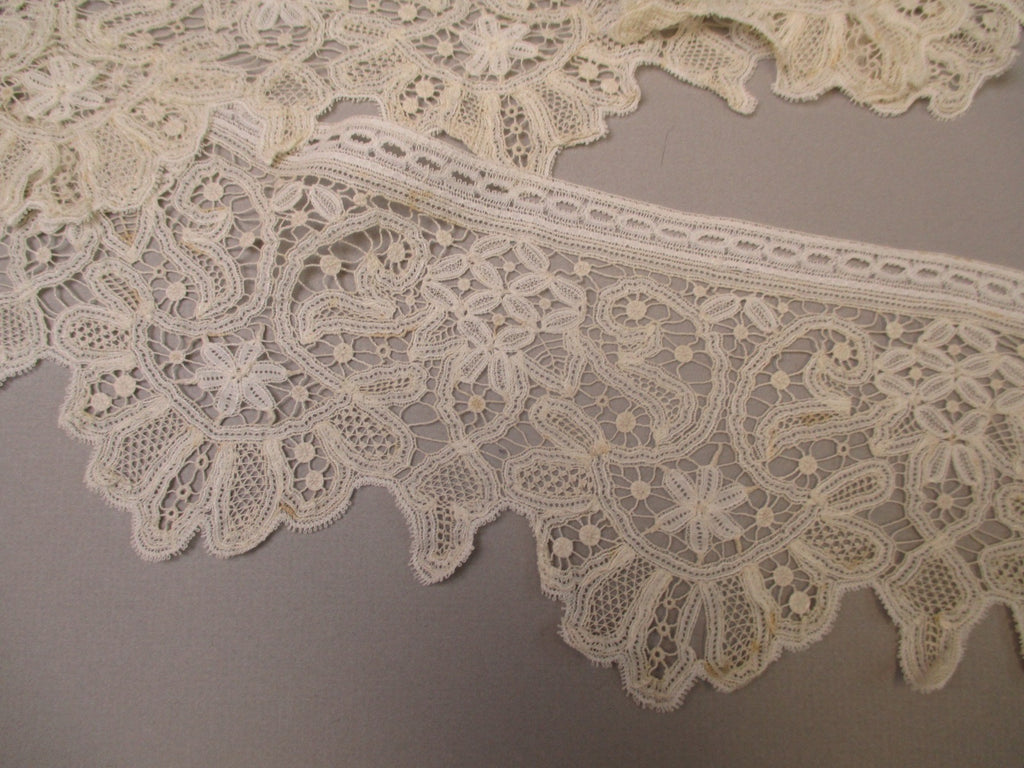 Antique Victorian Honiton Lace Flounce