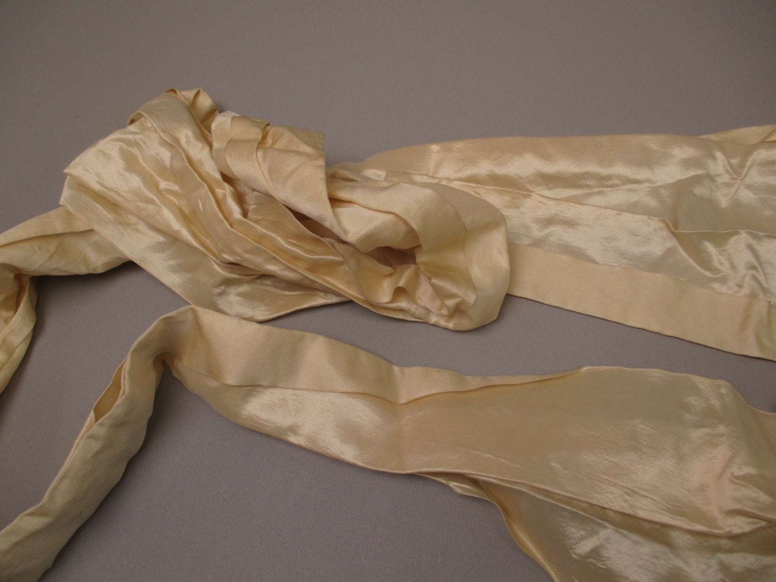 Antique Victorian Civil War Era Silk Bridal sash w tassels