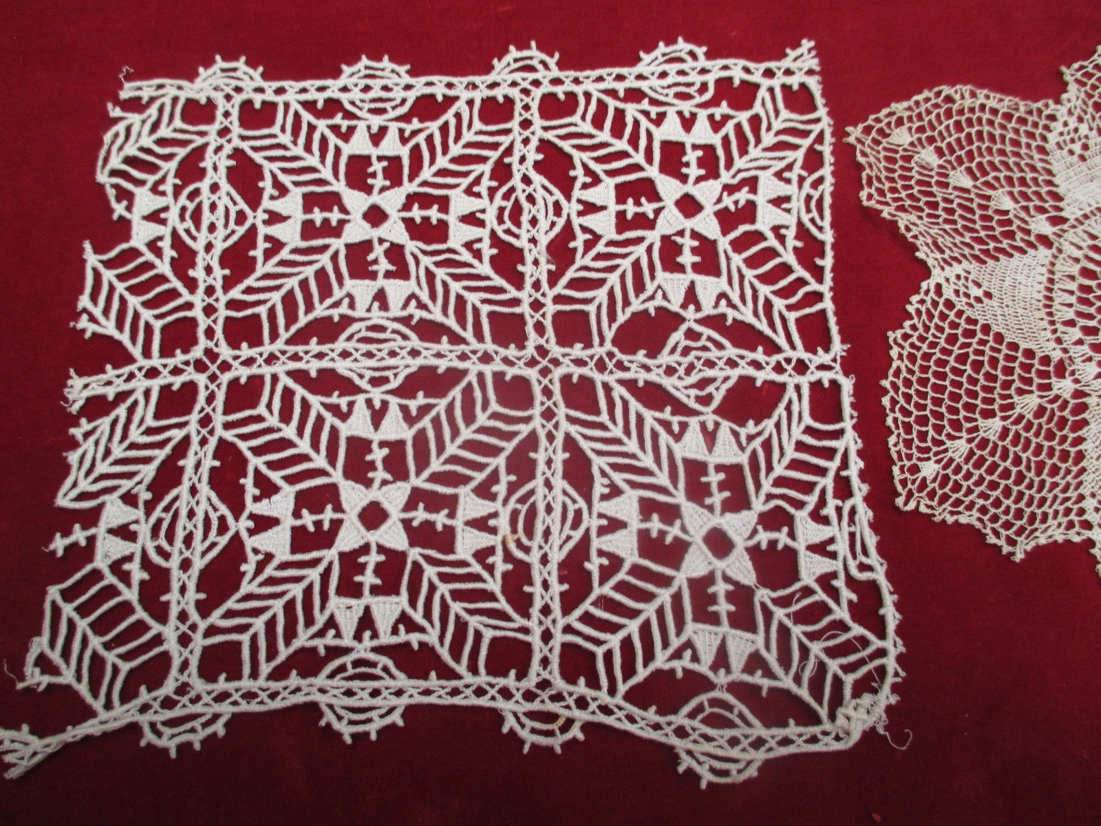 Antique Victorian Lace Doilies 2 pc lot