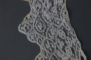 Antique Victorian older bobbin lace collar