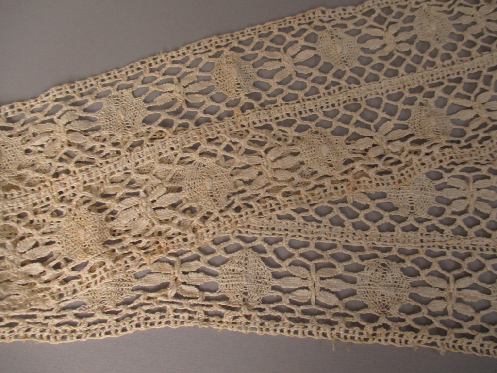 Antique Victorian Crochet Lace Flounce