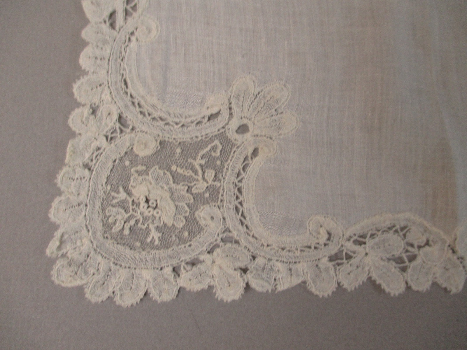 Antique Victorian Point De Gaze Lace Bridal Handkerchief