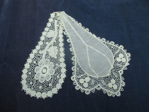 Antique Victorian Lace Jabot