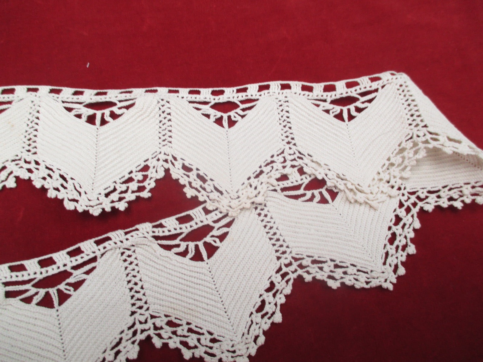 Antique Victorian Irish Crochet lace trim
