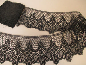 Antique Victorian Cotton Lace Flounce