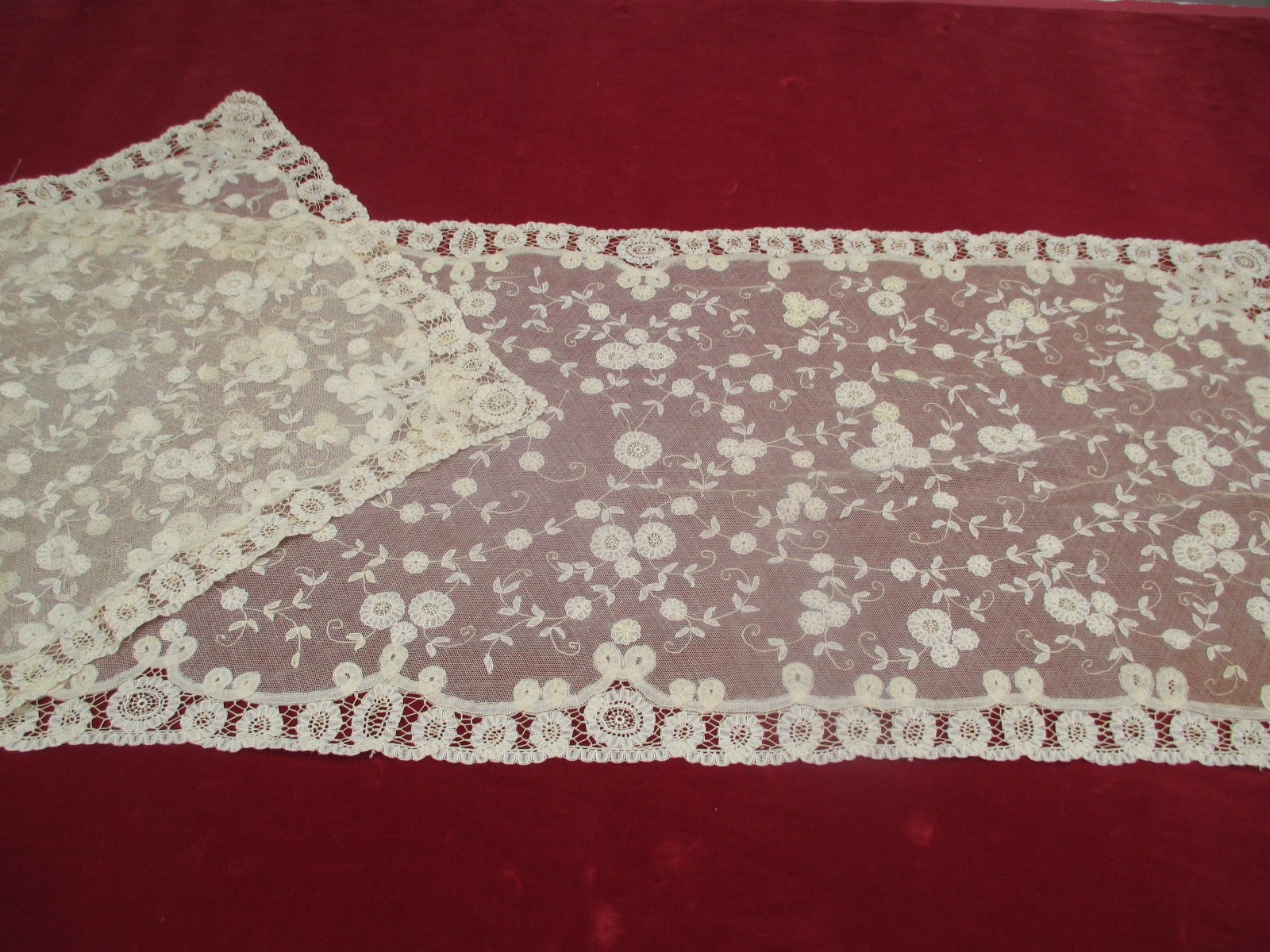 Antique Victorian Handmade lace Runner