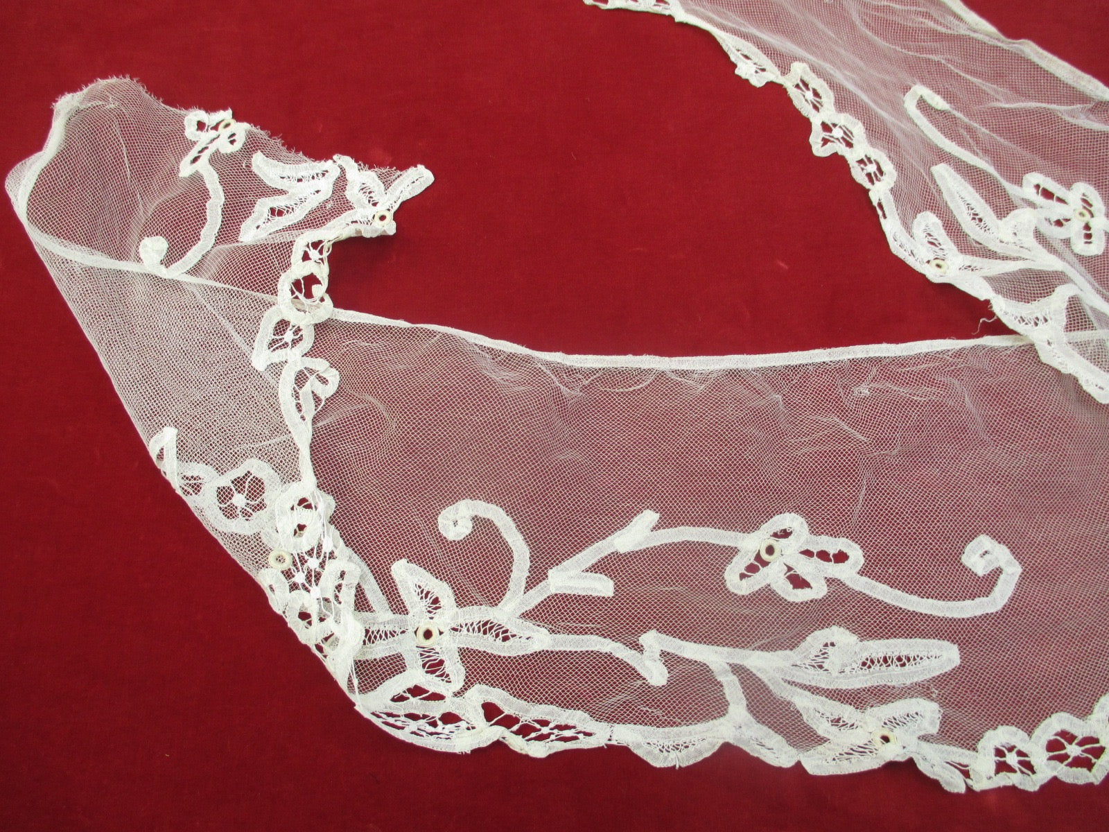 Antique Victorian Handmade Lace flounce