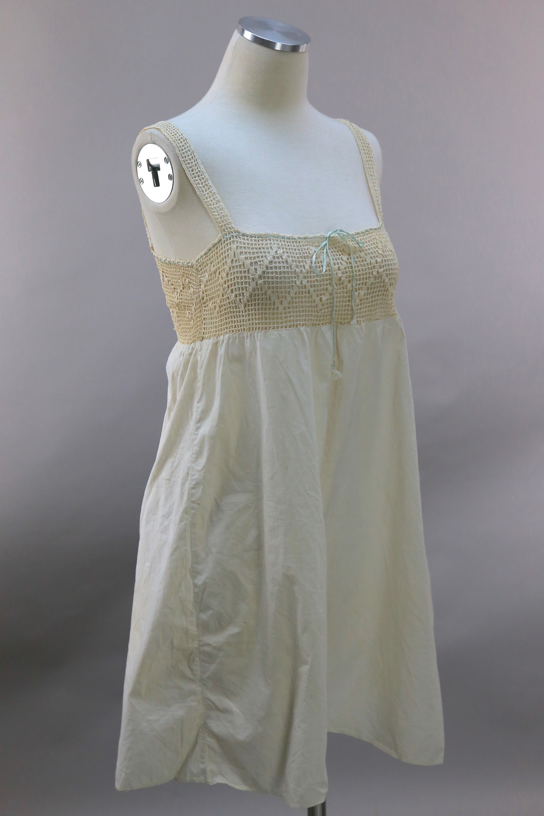 Vintage 1920s step in chemise cream cotton w crochet lace top