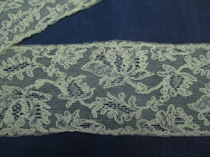 Antique Victorian Lace trim remnant