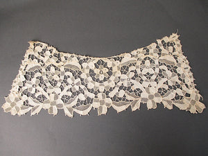 Antique lace collar Italian needlelace