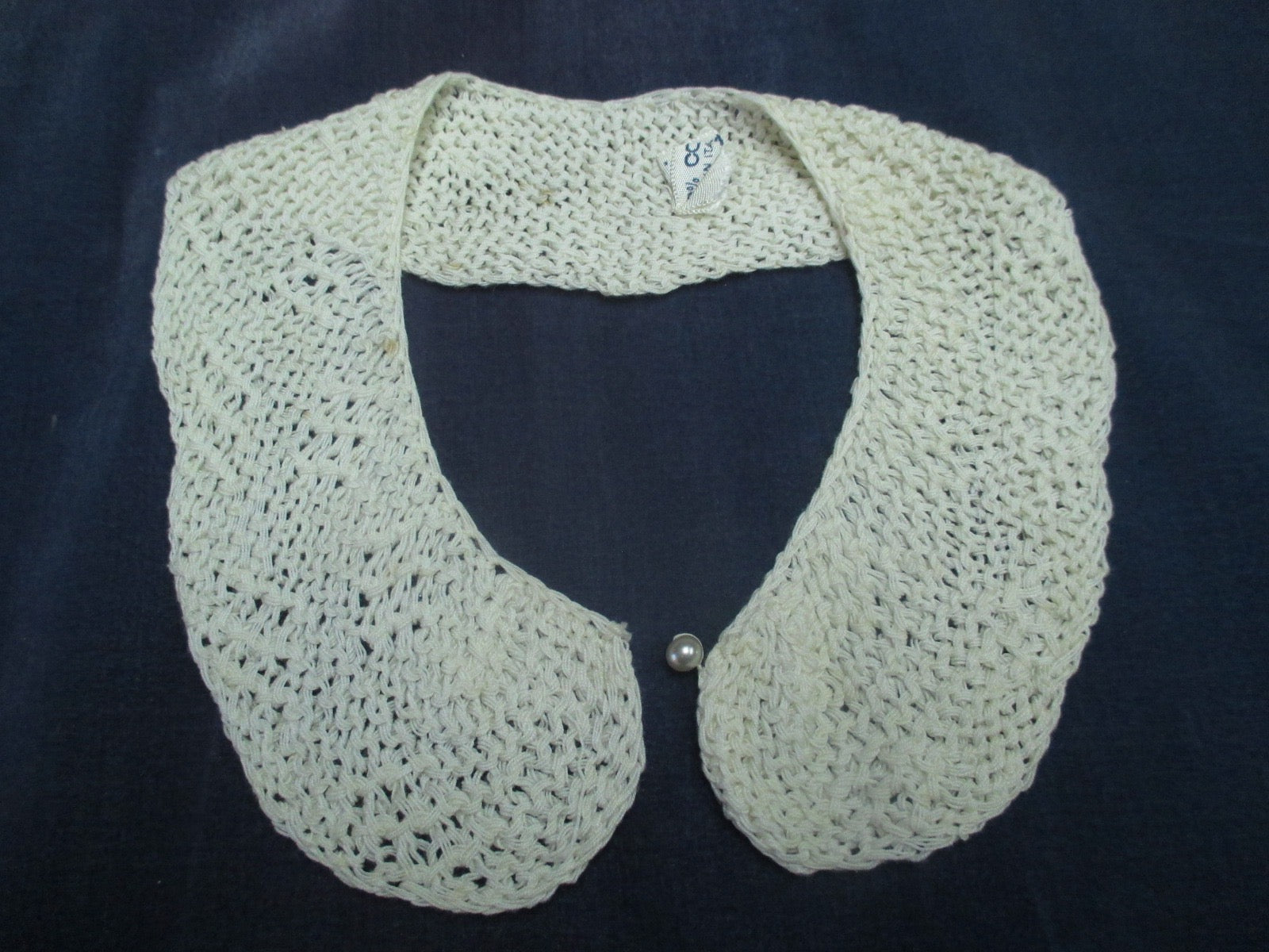 Vintage 1930s Crochet baby collar
